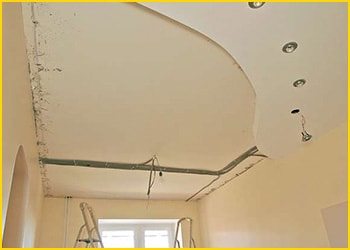Снятие размеров потолка